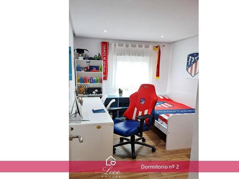 Foto bb10d3d7-f988-4e21-b5a9-afcf19b220eb. Pis amb aparcament a La Banda - Campo de Fútbol Chiclana de la Frontera