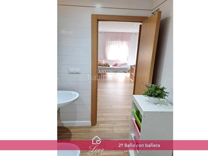 Foto c697886d-f969-4416-8c6a-ee33d8ff5c7b. Pis amb aparcament a La Banda - Campo de Fútbol Chiclana de la Frontera