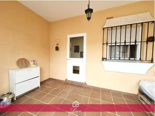 Chalet  Del rodeo. Chalet con piscina, apartamento, nave y piscina en zona pago hum