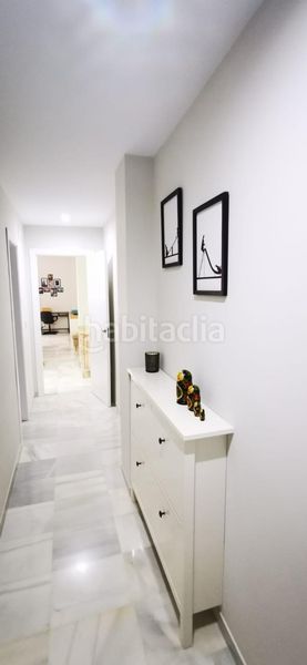 Foto 090665ff-7035-4975-b337-2bfa4e9b300b. Pis amb aparcament a Núcleo urbano Chiclana de la Frontera