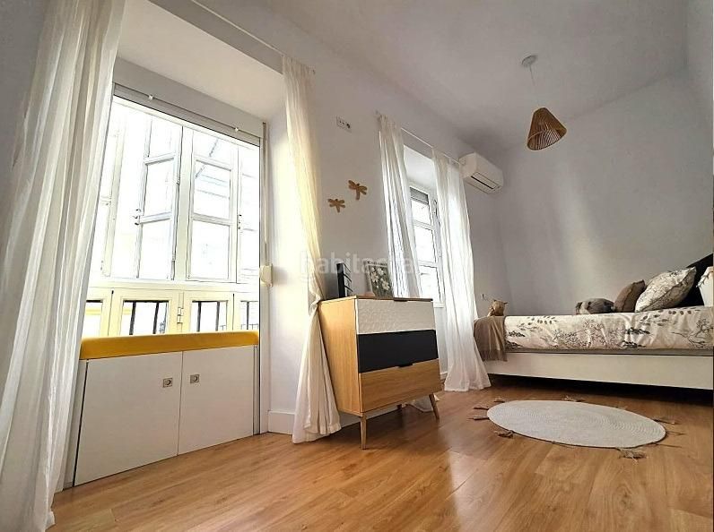 Foto 11e873bb-f6f2-48fc-bc62-a01d7bbe02e8. Pis a Núcleo urbano Chiclana de la Frontera