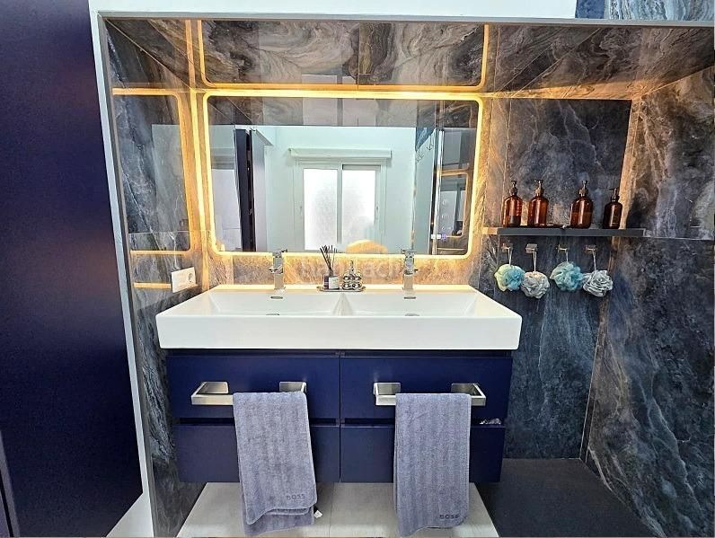 Foto a742638a-a040-4185-9486-dcc15c1920b0. Pis a Núcleo urbano Chiclana de la Frontera