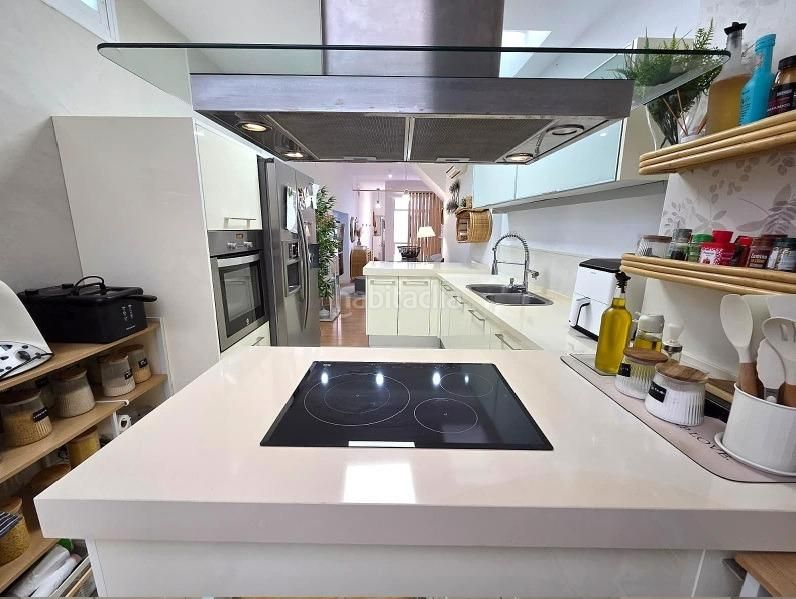 Foto ec96abb0-bc27-493d-96cc-87af93b9e959. Pis a Núcleo urbano Chiclana de la Frontera