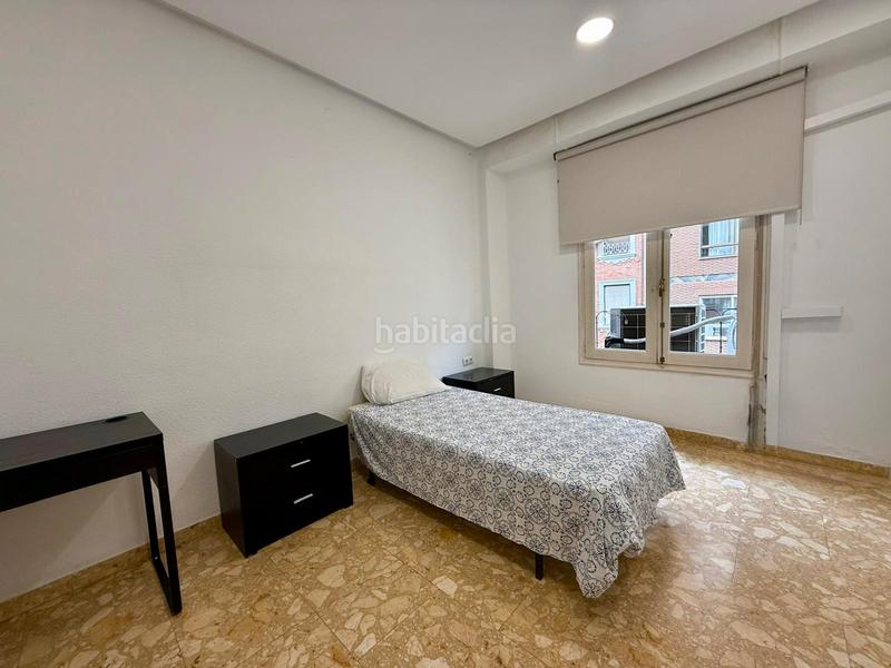 Foto f226683a-60d7-470a-90f5-bf140574b452. Alquiler piso fantástico piso en el centro! en Sant Francesc Valencia