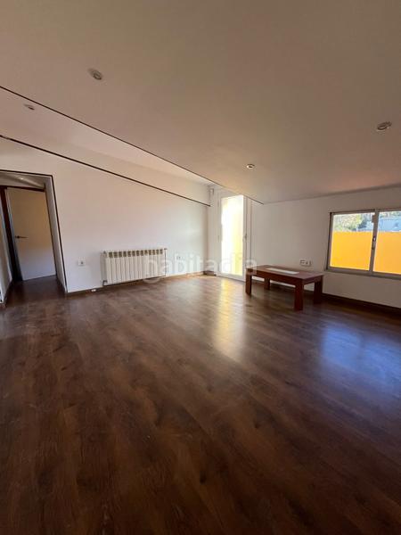 Foto 4a36363e-f4a0-4b8d-a3c9-21244d1d8d9c. Casa con camino riscaldamento in Els Avets-Can Serrafossà-Ximelis Rubí