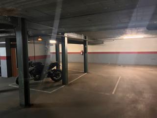 Autoparkplatz in Centre. Parking en venta en calle de sant marià, viladecans