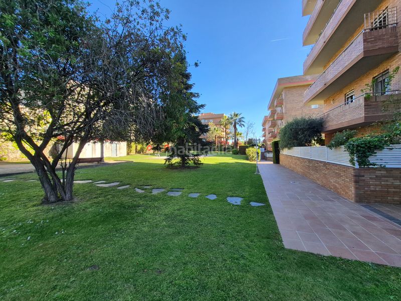 Foto fba8dc0b-d342-43d5-9b46-7e00be935951. Pis amb aparcament piscina a Ca n´Alzamora Rubí