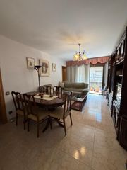 Flat in Can Fatjó-Sant Jordi Park-Plana del Castell. Piso de 96 m² con 3 habitaciones, balcón y parking en can fatjó