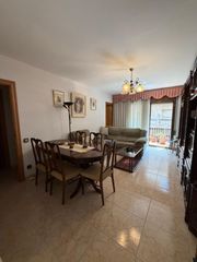 Pis a Can Fatjó-Sant Jordi Park-Plana del Castell. Piso de 96 m² con 3 habitaciones, balcón y parking en can fatjó