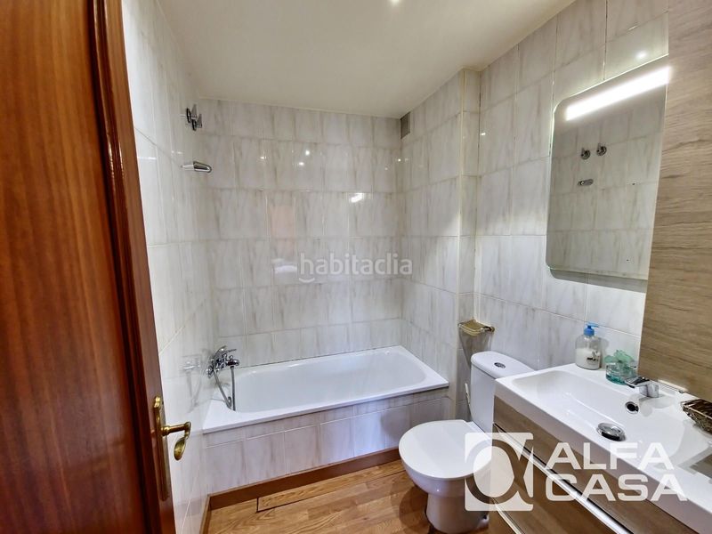Foto 56b26177-4b56-47ad-8519-5495f4361e7a. Pis amb calefacció aparcament piscina a Fenals Lloret de Mar