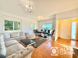 Casa  Garbi. Casa en exclusiva en roca grossa