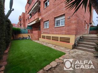 Pis a El Molí-El Rieral. El rieral  planta baja con jardín privado