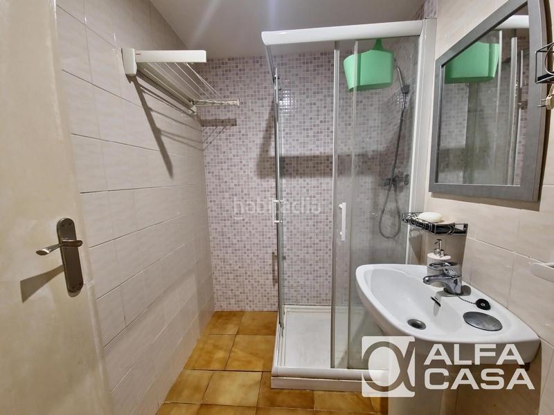 Foto cabf4699-7af7-4891-845b-187985d8fcb8. Piso estudio reformado en venta en Fenals, a 5 minutos de la playa en Lloret de Mar
