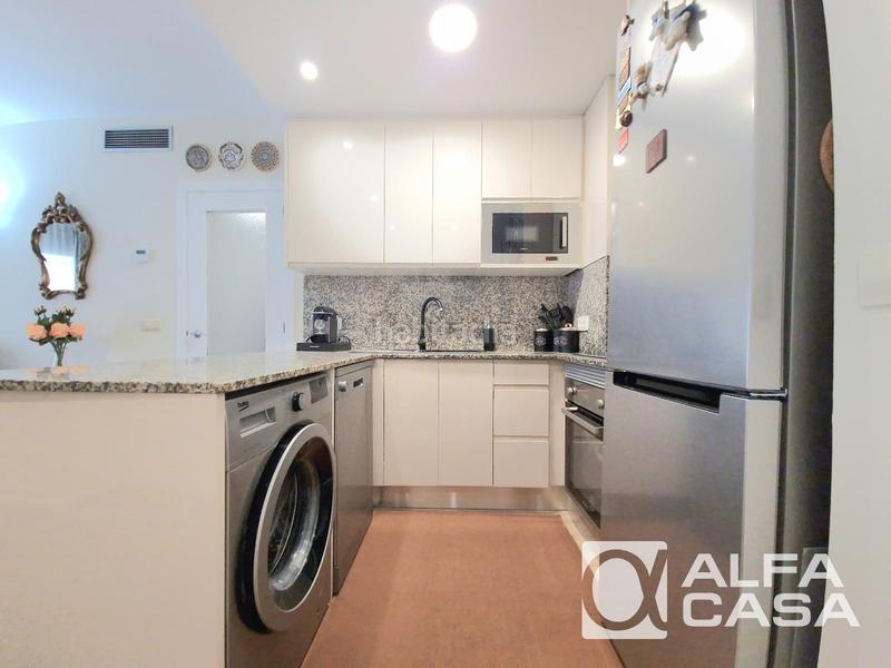 Foto 02345673-84f2-474c-84f2-1e8e0296a7bd. Pis amb calefacció a Centre Lloret de Mar