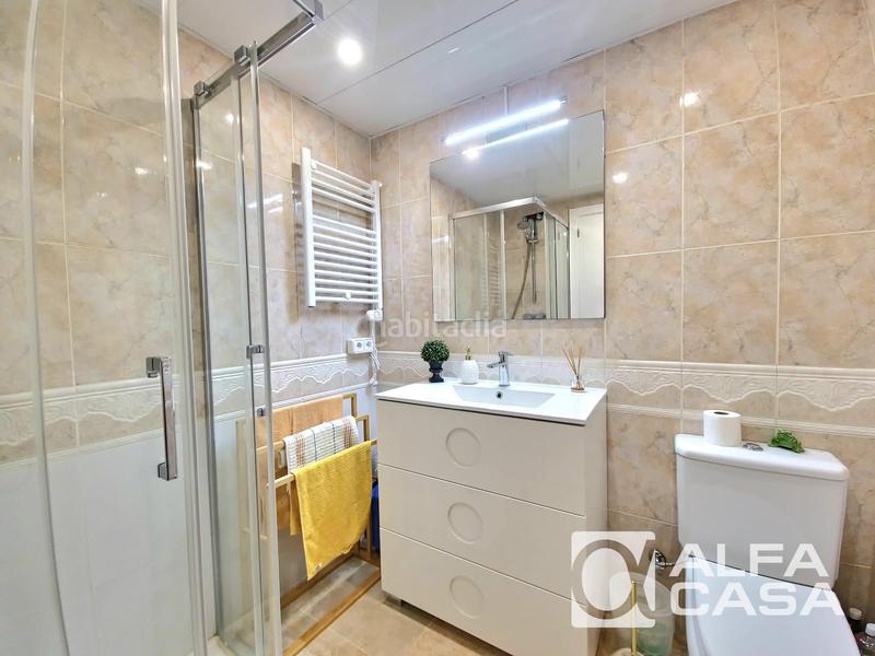 Foto d79c9fb0-0f29-4d61-8b67-cf7de3d01e0d. Pis amb calefacció a Centre Lloret de Mar