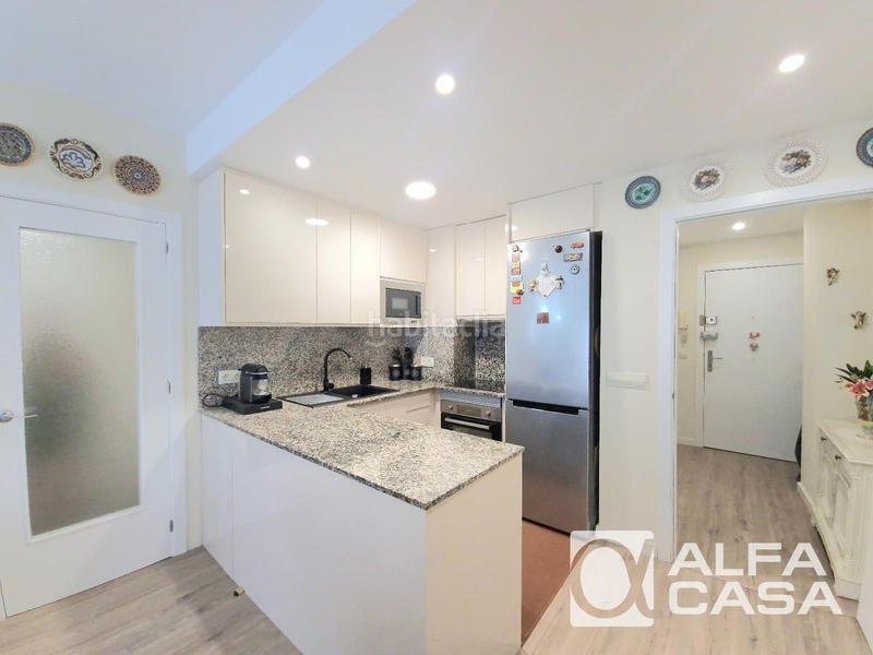 Foto f05f3f3e-f3bc-4e32-b239-d3ab545547e8. Pis amb calefacció a Centre Lloret de Mar