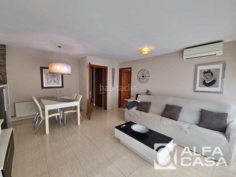 Foto 3c40f117-101e-4f21-bbc4-21366367e987. Chalet casa adosada en venta en Mas Baell-Can Carbó Lloret de Mar