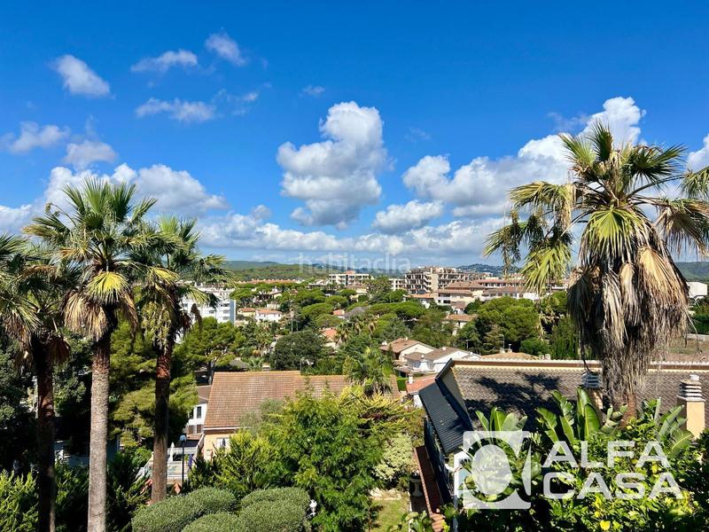Foto 4a7ac4e6-0a4c-4ff5-bbde-3131a87a2b58. House with parking pool in Fenals Lloret de Mar