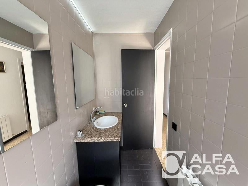 Foto c4800969-f55a-4aa7-8c53-02342401f525. House with parking pool in Fenals Lloret de Mar