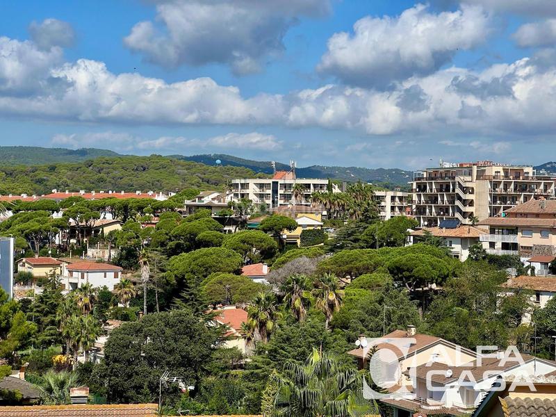 Foto ec0e2aa9-51ba-4d53-8885-e264099d9946. House with parking pool in Fenals Lloret de Mar