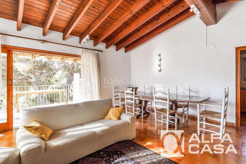 Foto a5f9264f-a2ae-4495-9491-b52d6cb3eb64. Location maison avec chauffage piscine dans Canyelles Lloret de Mar