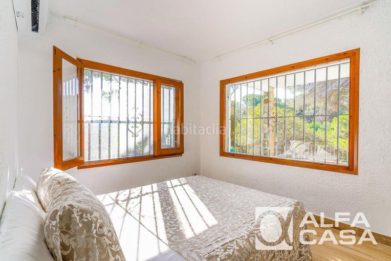 Foto 0a8922f8-25ed-4b8f-b2c4-82463143672b. Rent house with heating pool in Canyelles Lloret de Mar