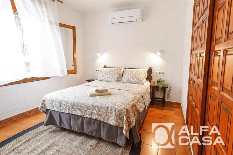 Foto d8b8ed55-93e2-4763-8496-929effca2899. Rent house with heating pool in Canyelles Lloret de Mar