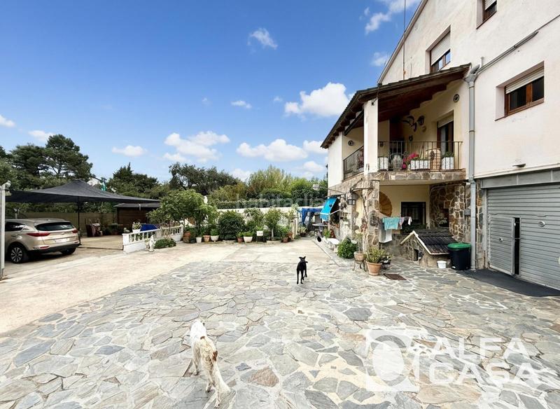 Foto 294a4baa-0f79-4697-8259-f67784ee5394. Casa  con piscina en aiguaviva en Aiguaviva Parc Vidreres