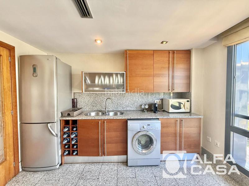 Foto 0c6bdac3-0513-4ce1-a000-076187fdfd26. Flat with heating parking pool in Centre Lloret de Mar