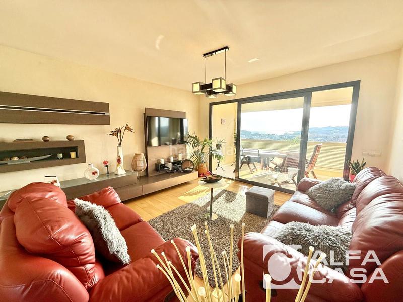 Foto bc175846-d846-42b0-a093-7ccb0e37672f. Flat with heating parking pool in Centre Lloret de Mar