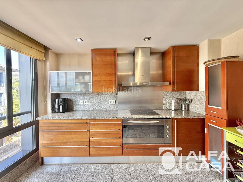 Foto e481c0d5-db6b-4a32-9cee-4c65392b8b43. Flat with heating parking pool in Centre Lloret de Mar