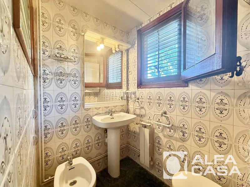 Foto 3cffacca-0a49-4748-a6a3-4ebf6e027f72. Casa amb calefacció a Lloret Verd - Els Pinars Lloret de Mar