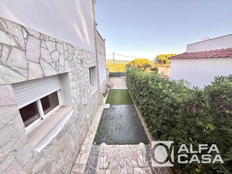 Foto 8d92516b-ee25-48ca-ab57-fc061a125126. Casa amb calefacció aparcament piscina a Santa Clotilde Lloret de Mar