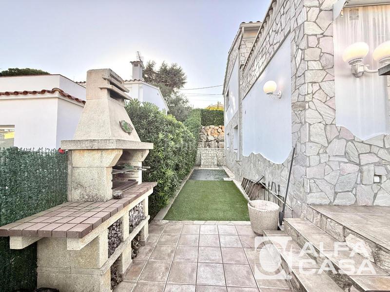 Foto e139f97b-88f8-4421-b481-af678b161d6c. Casa amb calefacció aparcament piscina a Santa Clotilde Lloret de Mar