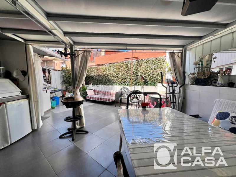 Foto 58f602fd-be1f-4ae3-9624-767f0ad4f678. Haus mit heizung in La Salut Badalona