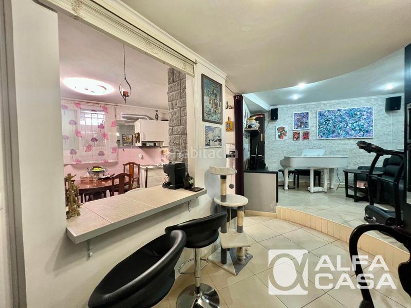 Foto 864916d1-9758-4d6c-b406-181401eb79cc. Haus mit heizung in La Salut Badalona