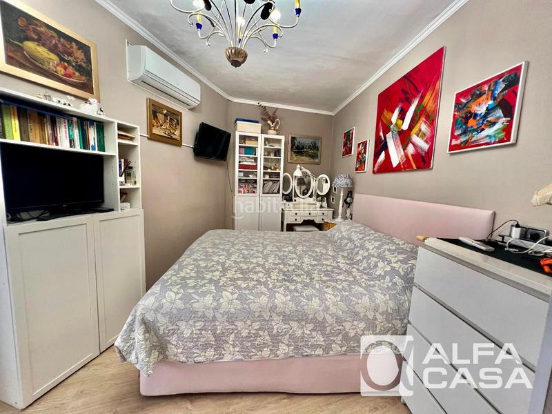 Foto 8e3abdf4-8f9a-4046-93ca-74ad59f138fa. Haus mit heizung in La Salut Badalona