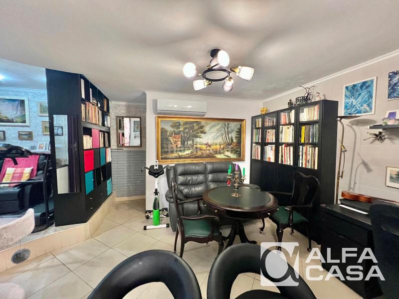 Foto a9d3b1a5-58a9-4594-a955-83cdc9ae991c. Haus mit heizung in La Salut Badalona