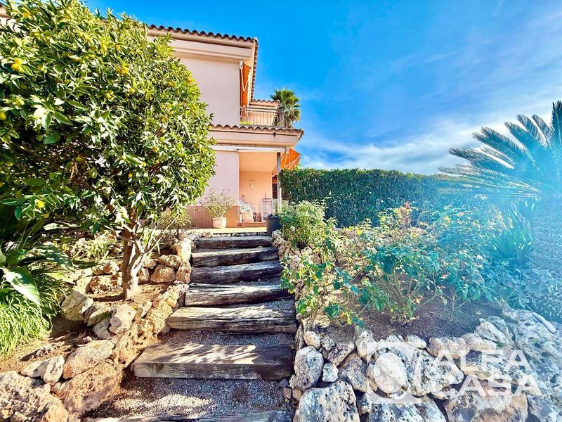 Foto 2ebf1a97-b152-455b-b45f-f864cc85720c. House with heating parking pool in Roca Grossa Lloret de Mar