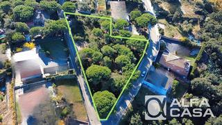 Fondo rustico  Arbucias. Terreno en venta en lloret de mar, els pinars