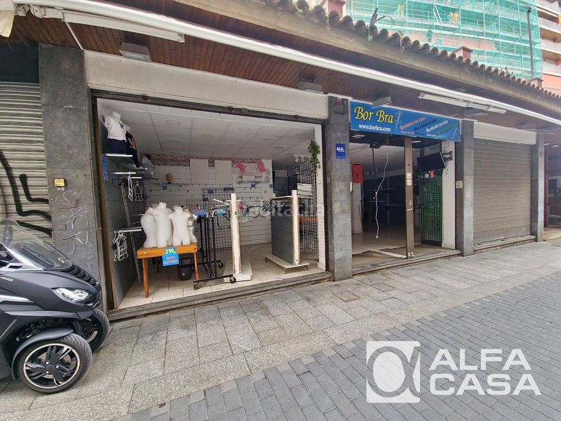 Foto 08e82620-a16d-4e56-b974-69966d4386ae. Local comercial a Centre Lloret de Mar