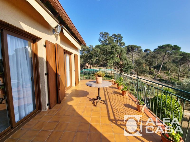 Foto 42fe08a3-1bf9-42c8-9e5e-e3cf170ec005. Casa amb calefacció aparcament a Serra Brava Lloret de Mar
