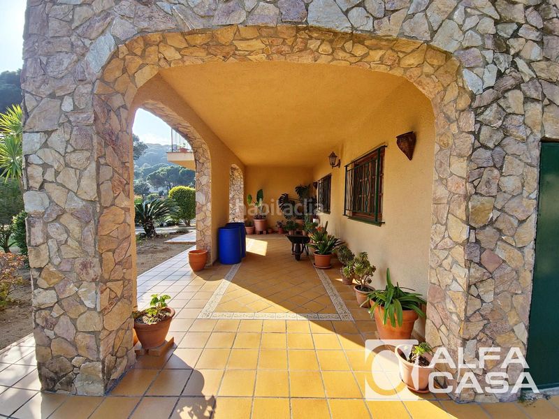 Foto 72747a8e-feac-4aae-b4c2-b45b5e81df4f. Casa amb calefacció aparcament a Serra Brava Lloret de Mar