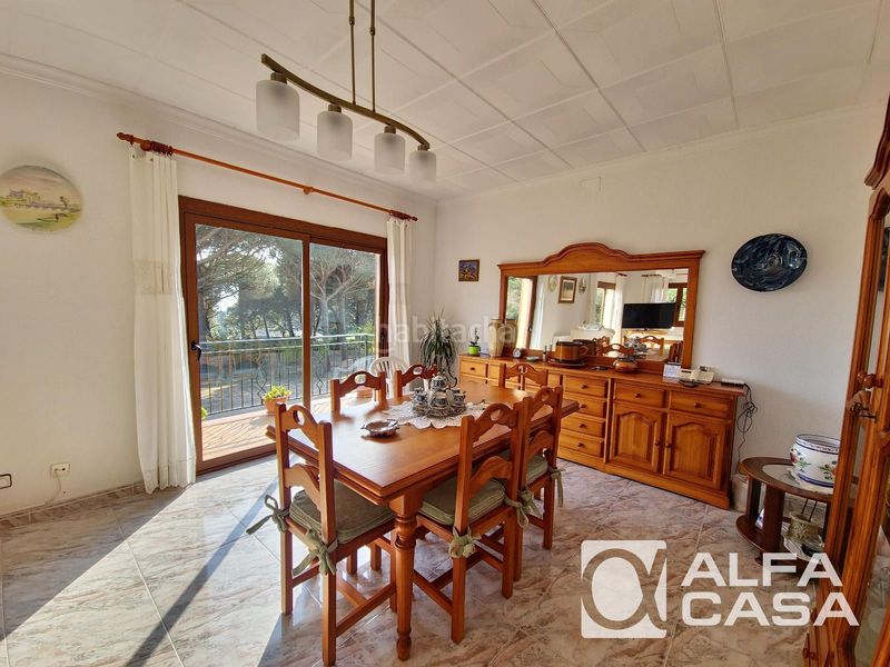 Foto d79cdfd6-84ff-40fc-8c5d-663e3be5a5d1. Casa amb calefacció aparcament a Serra Brava Lloret de Mar