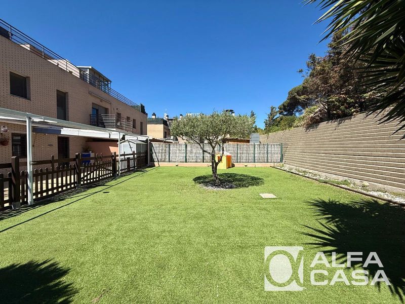 Foto 3e1fcb8d-9445-4e80-a248-0ab58b2a496f. Piso bajo con terraza en rieral, en El Molí-El Rieral Lloret de Mar