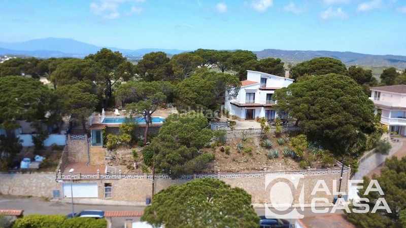 Foto 4c7d17a6-1801-4960-bf48-89179ad80f8b. Casa amb calefacció aparcament piscina a Santa Cristina-Sant Francesc Blanes