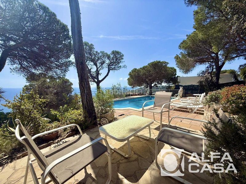 Foto ba8c2bf0-354f-4add-a73f-61385d3ac606. Casa amb calefacció aparcament piscina a Santa Cristina-Sant Francesc Blanes