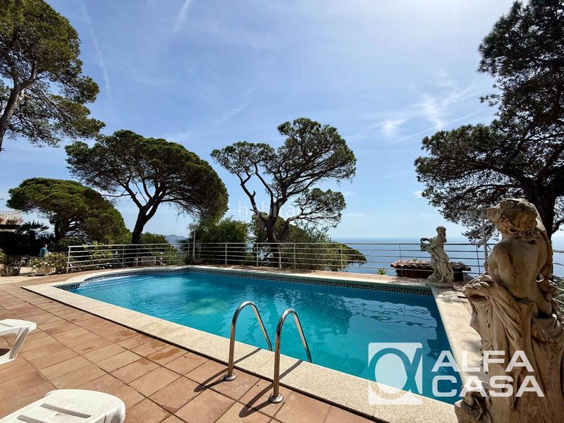 Foto e48552da-84e7-4bc3-a5b8-4aec9d4ff13e. Casa amb calefacció aparcament piscina a Santa Cristina-Sant Francesc Blanes