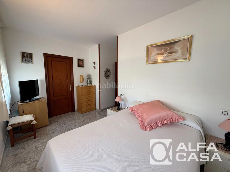 Foto be48df84-3301-4132-8b2a-84b197057975. Pis amb calefacció aparcament piscina a Fenals Lloret de Mar