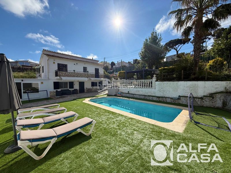 Foto 9b7a981f-f0be-41cd-8a67-25a0640c8550. Casa amb calefacció piscina a Lloret Blau - La Creu de Lloret Lloret de Mar